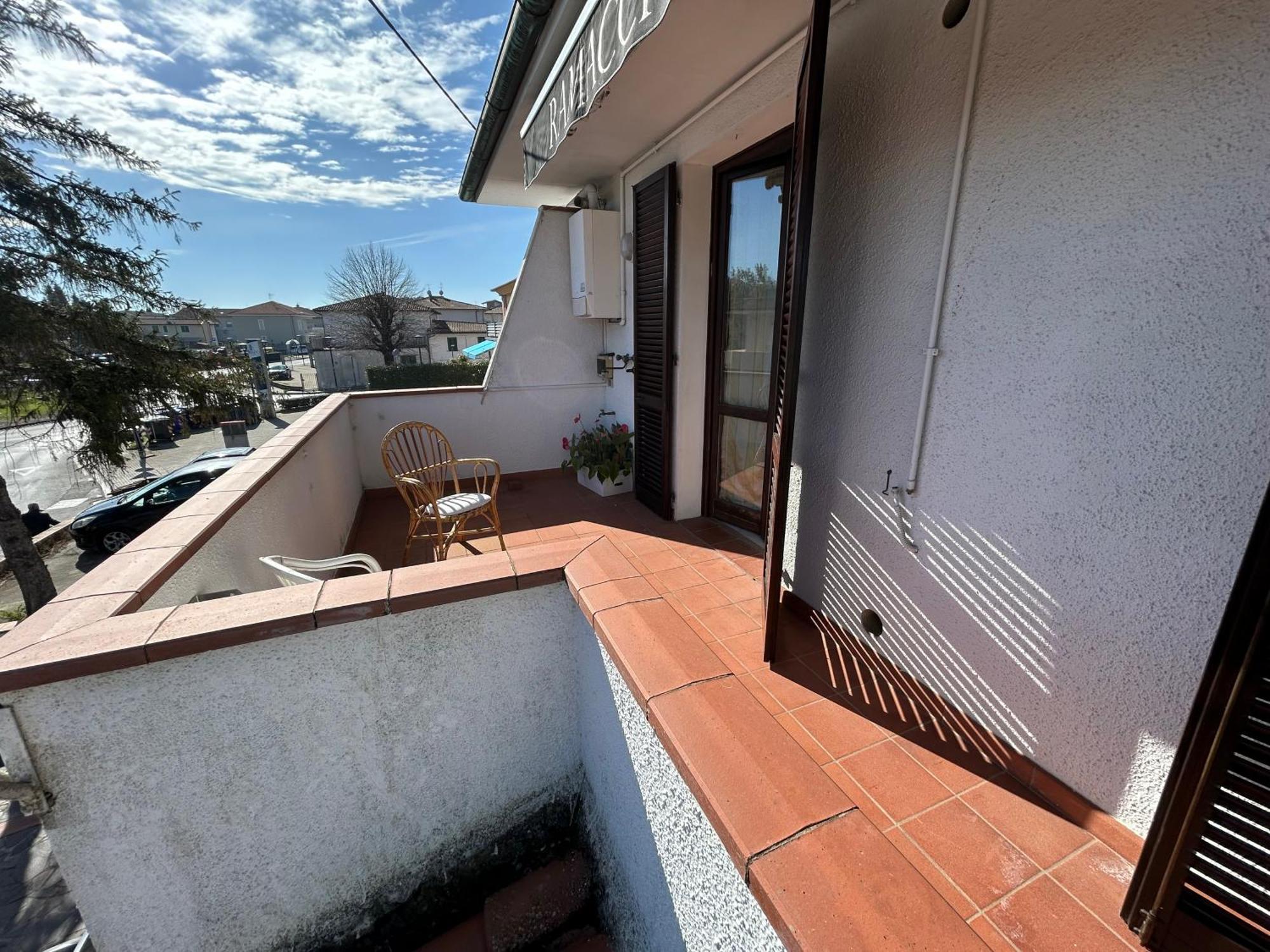 Appartamento La Casa Di Simo Montecalvoli Екстер'єр фото